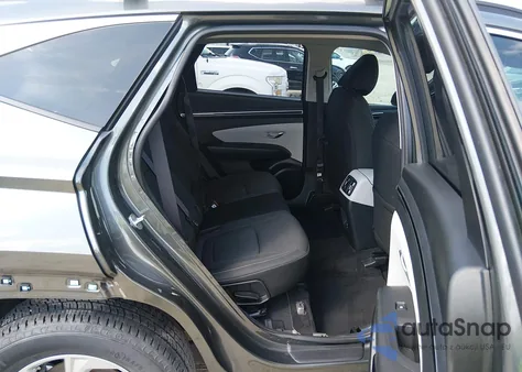 2022 Hyundai Tucson Sel z USA, uszkodzony, nr VIN 5NMJB3AE3NH157135